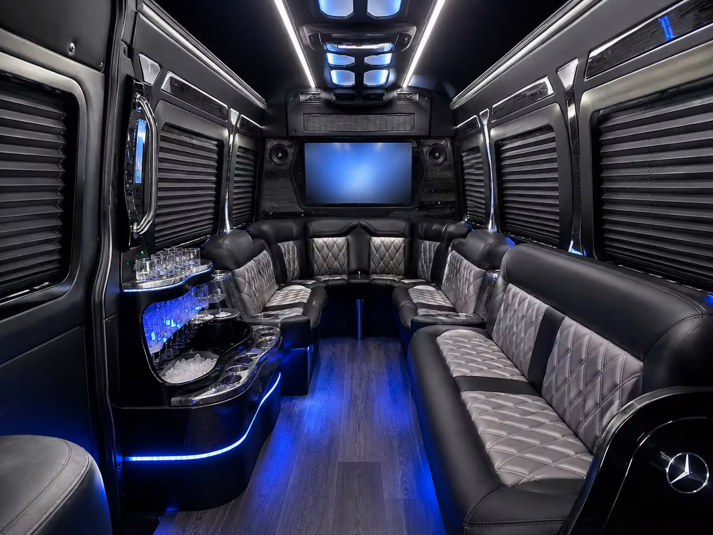 bus rental options for peoria trips